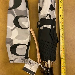 Coach collapsible umbrella (push to open) NWT